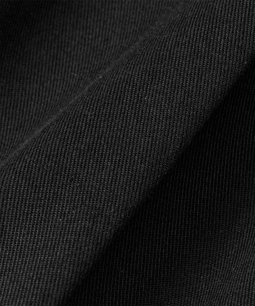 Pattigul Bukser, Black
