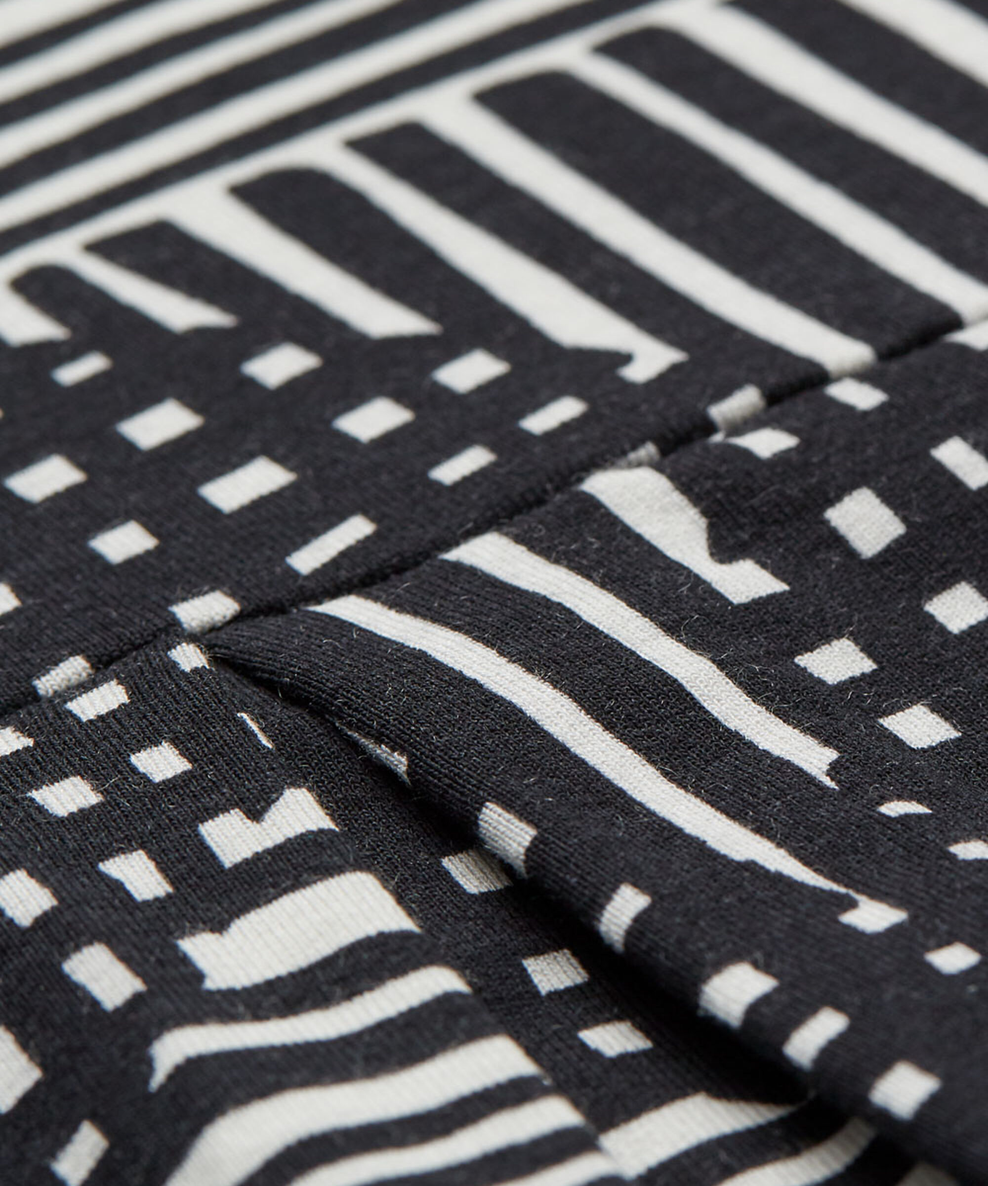 NOMA JERSEY KJOLE, Black