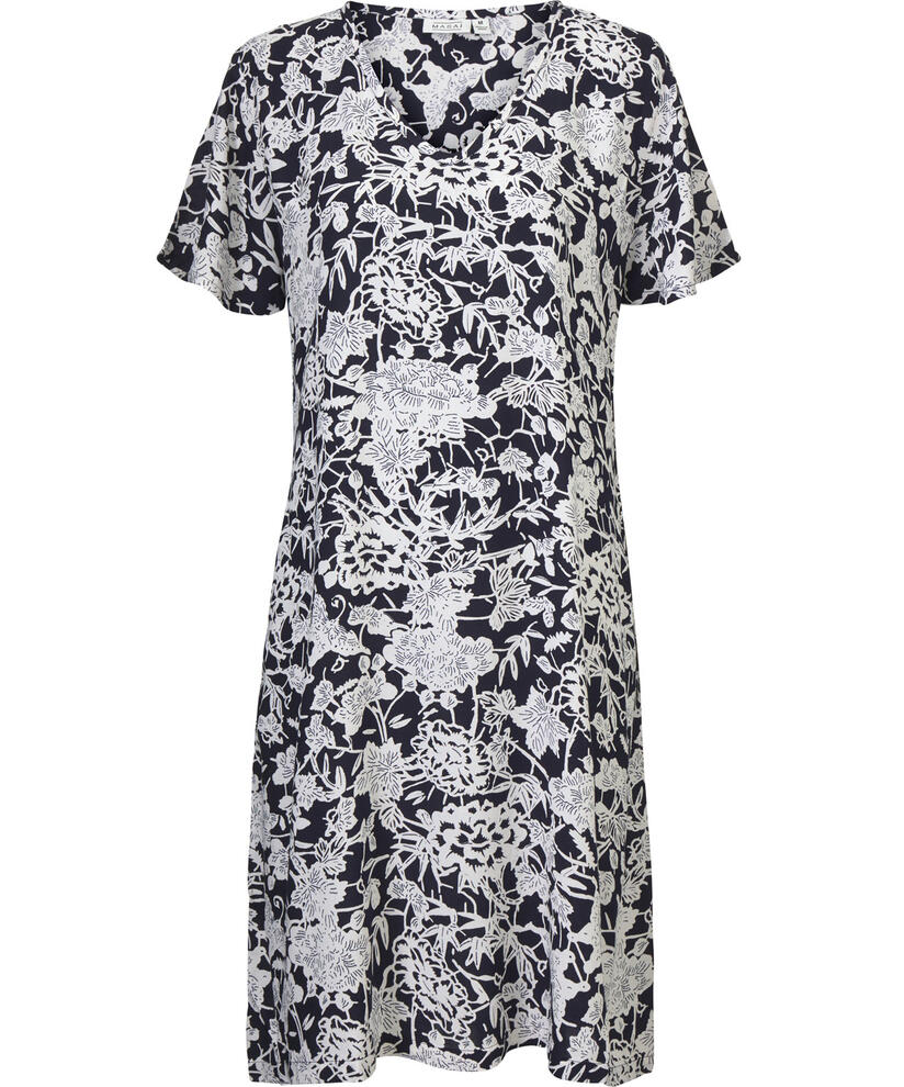 NEMA KJOLE, Navy