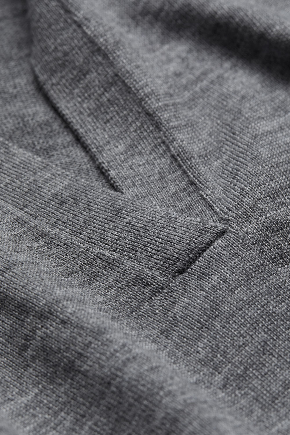 Nina Kjole, M. Grey mel.