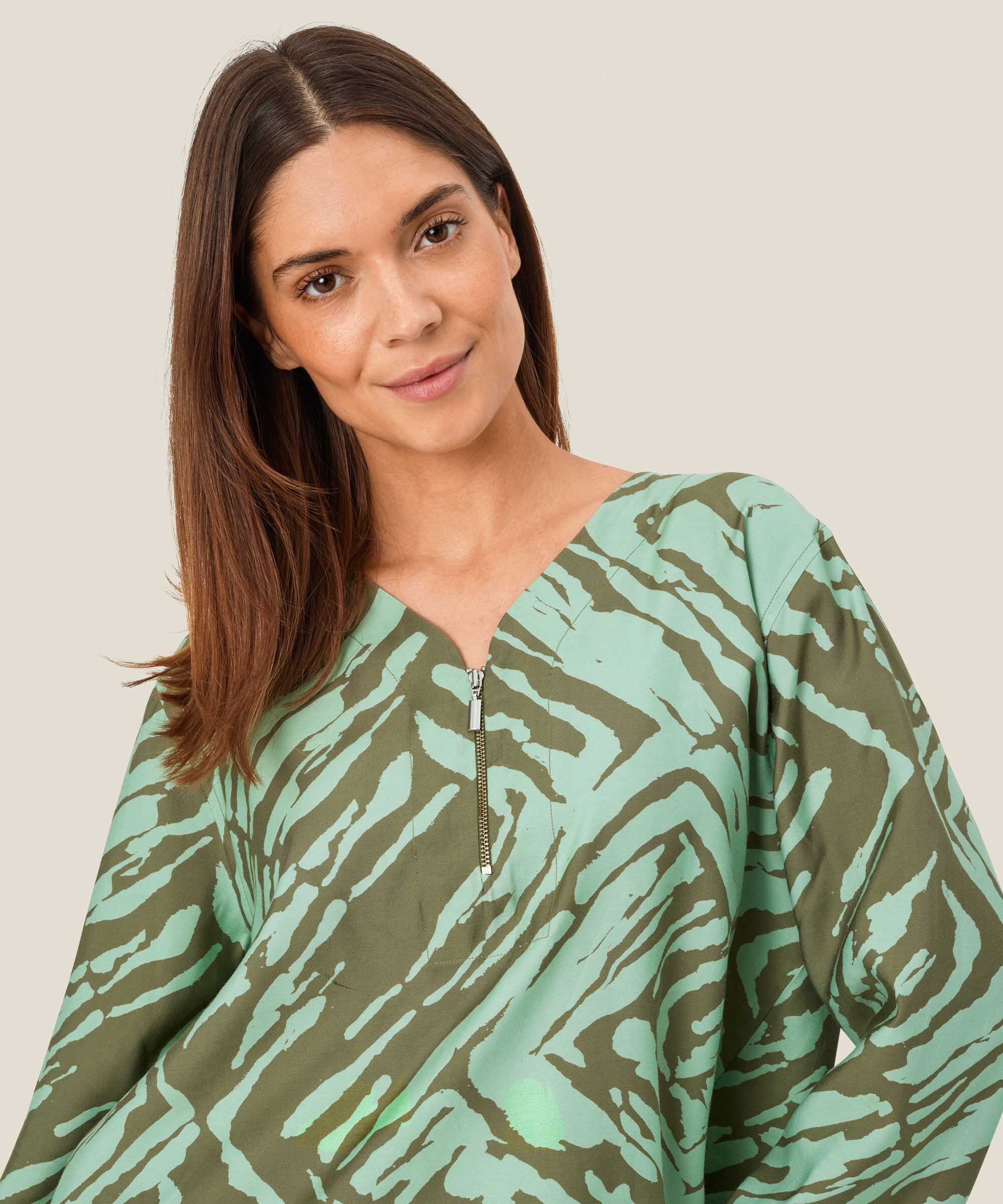 Drean Top, D. Lichen Green