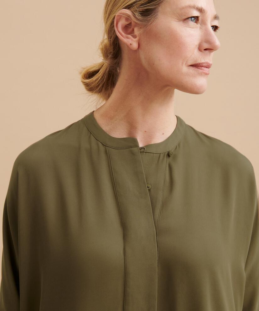 Noalta Kjole, Capers