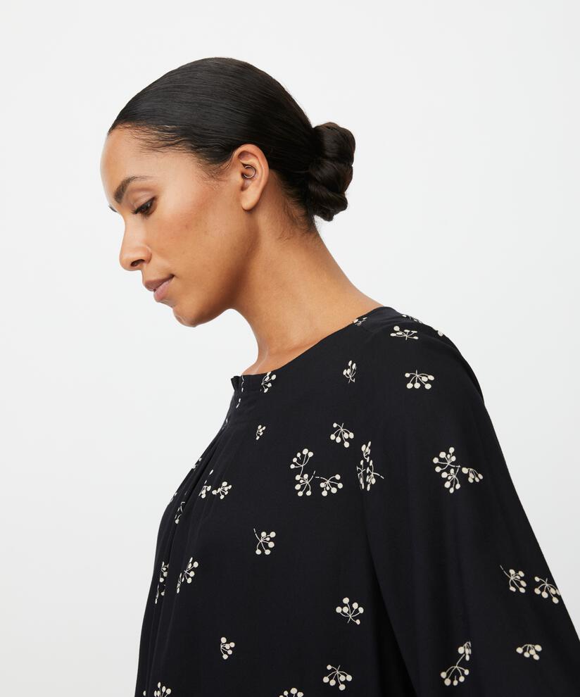Nafiala Kjole, Black