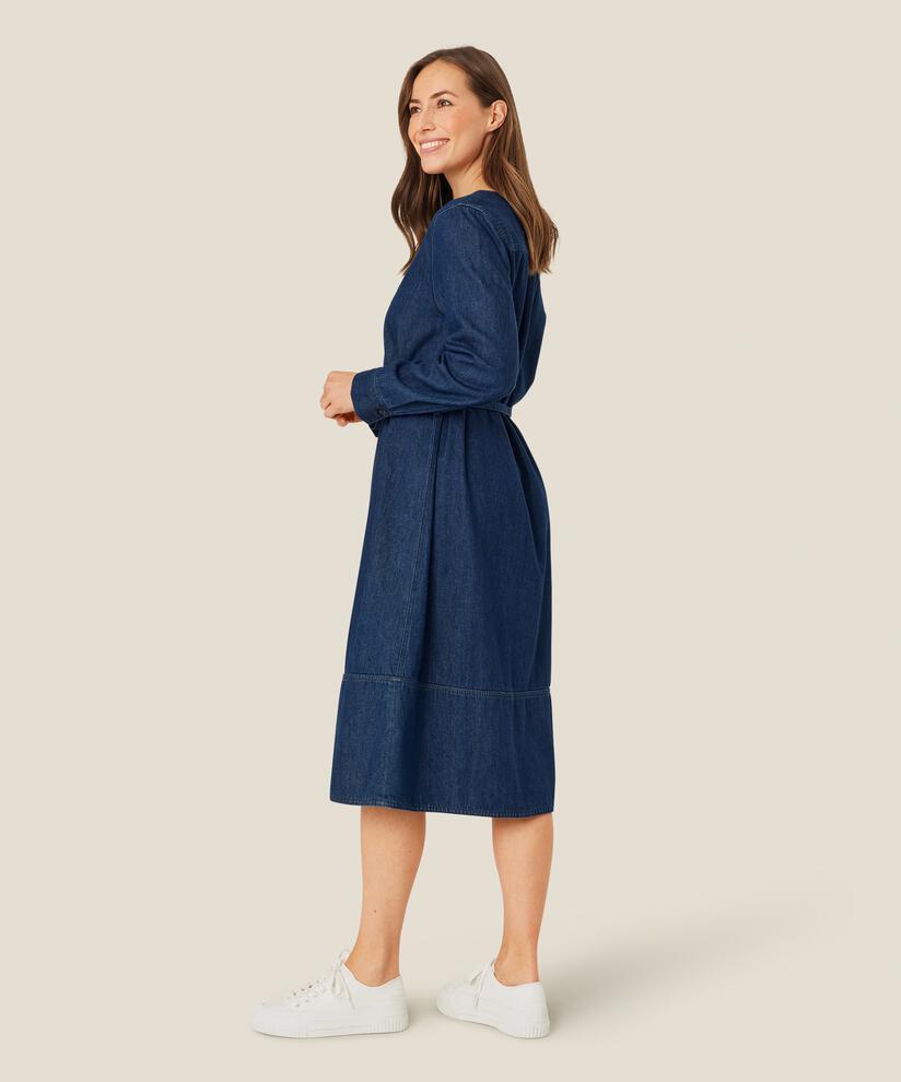 Nisha Kjole, Dark Denim