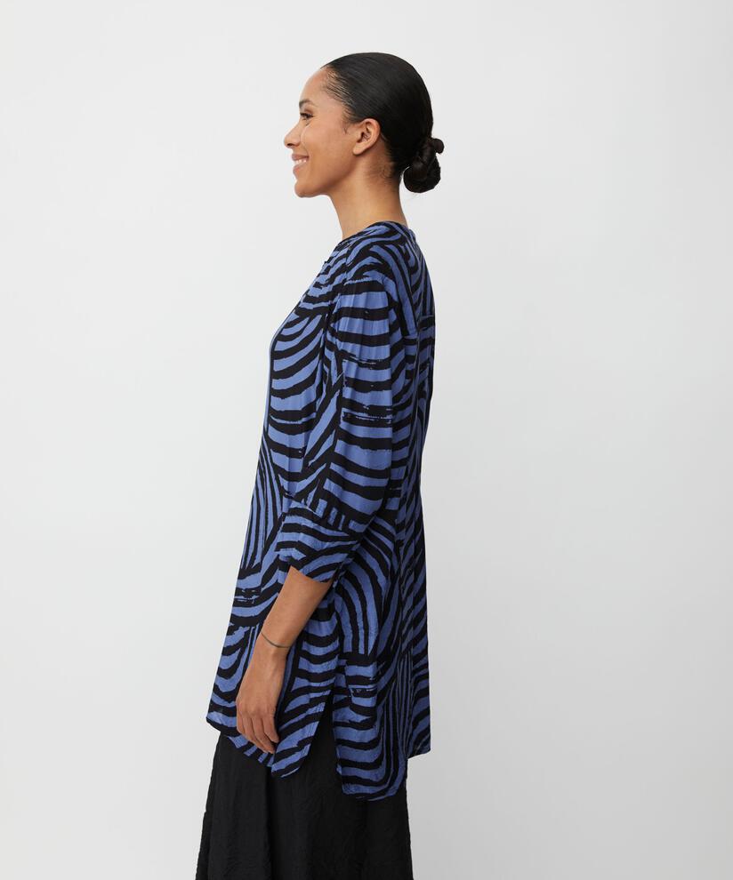Geam Skjorte, Bijou Blue
