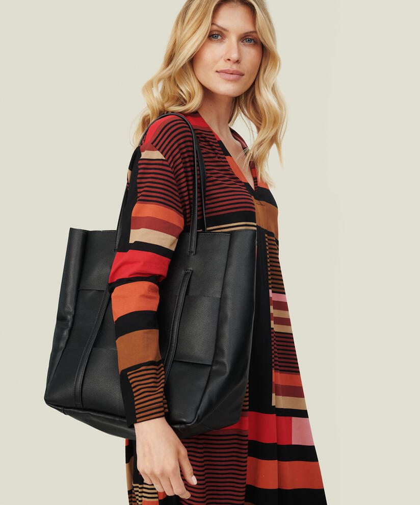REYNIT TASKE, Black