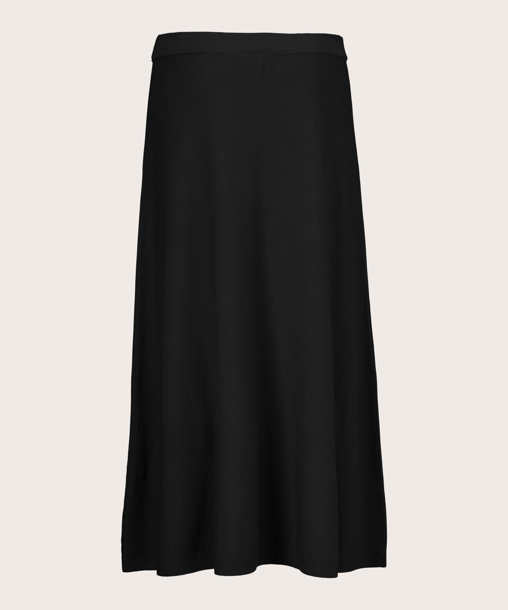 STINA NEDERDEL, Black