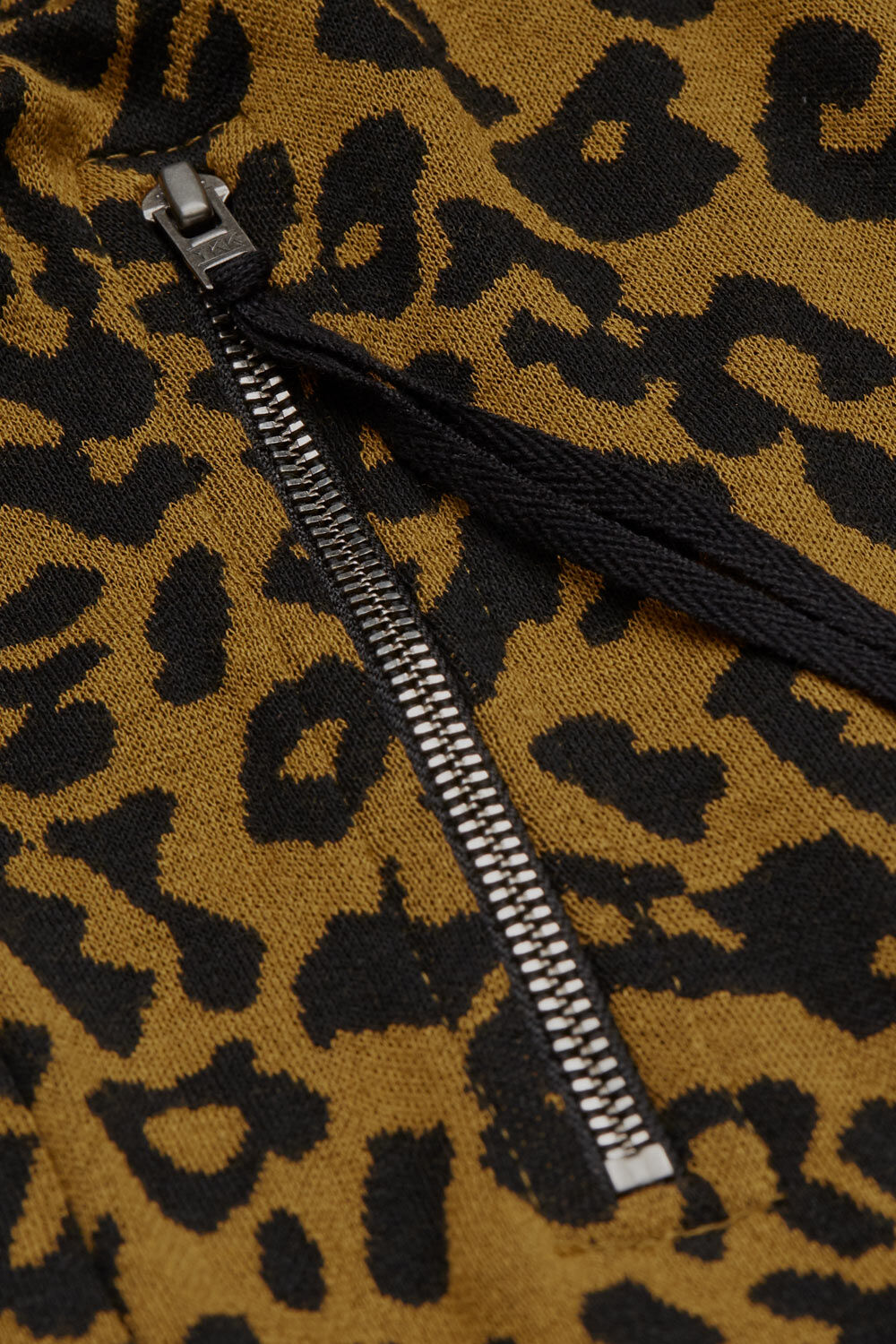 PARISSI BUKSER, Tapenade