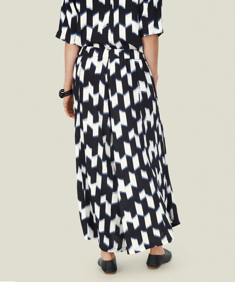 PAMEL BUKSER, Vintage