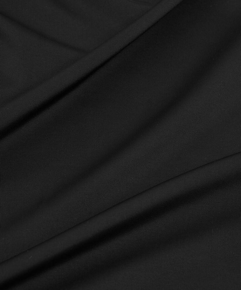 Helle Underkjole, Black