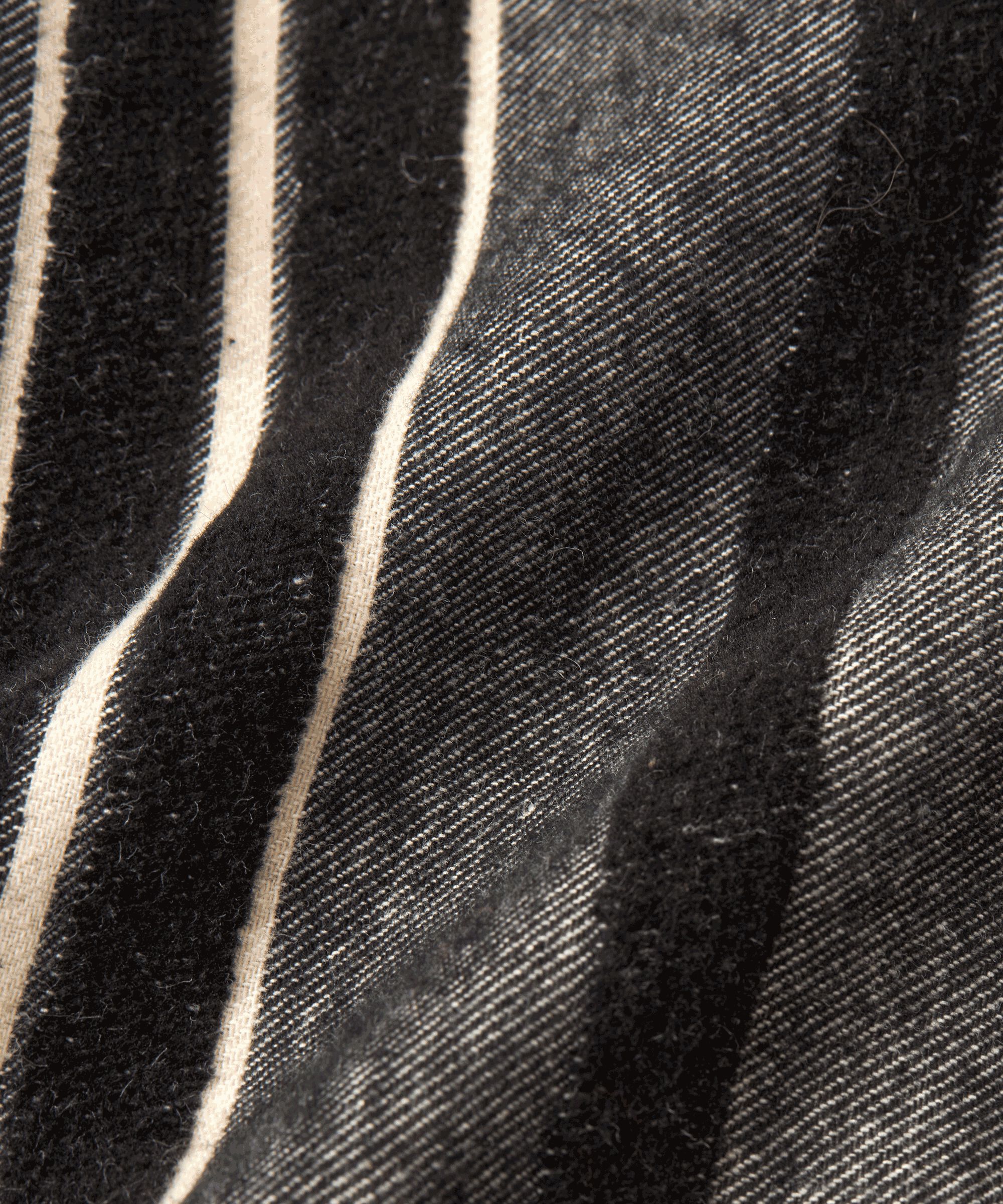 Jasmiba Jakke, Black