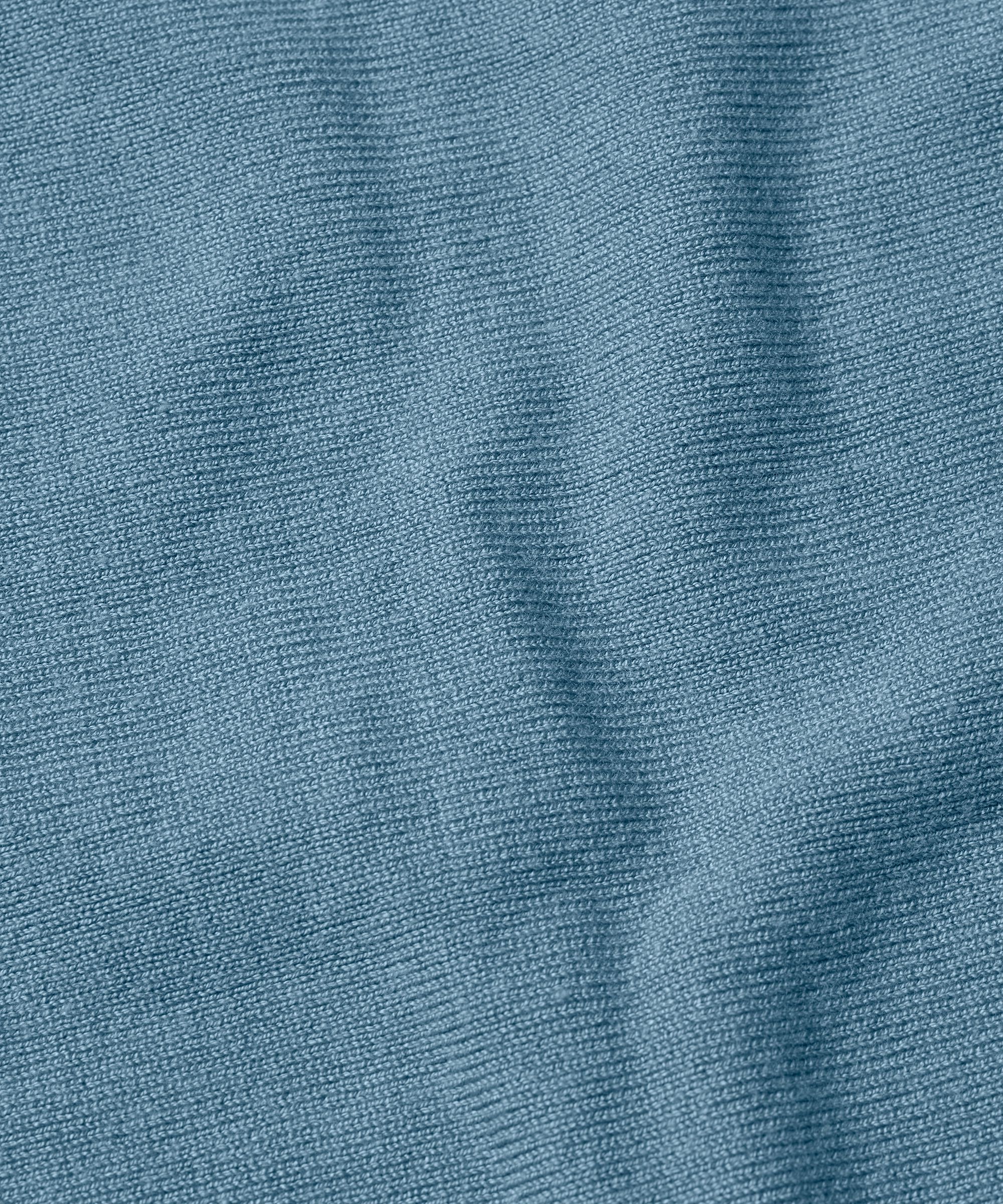 Fanasi Top, Proven Blue