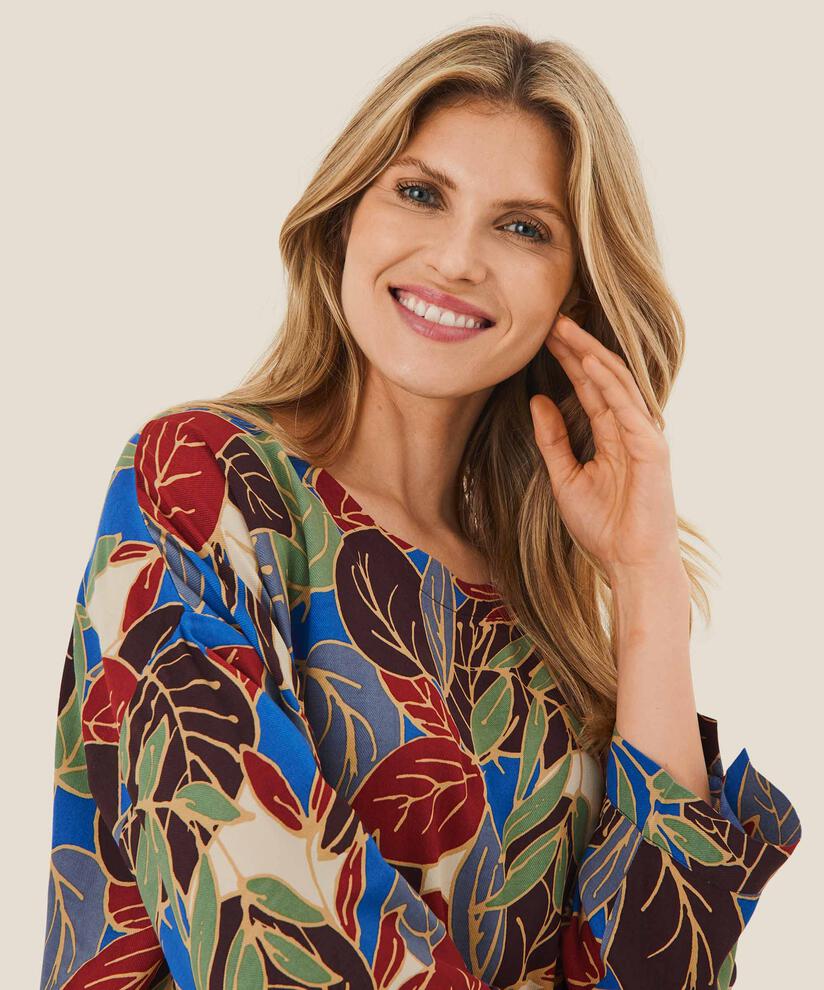 Becca Top, Surf the web