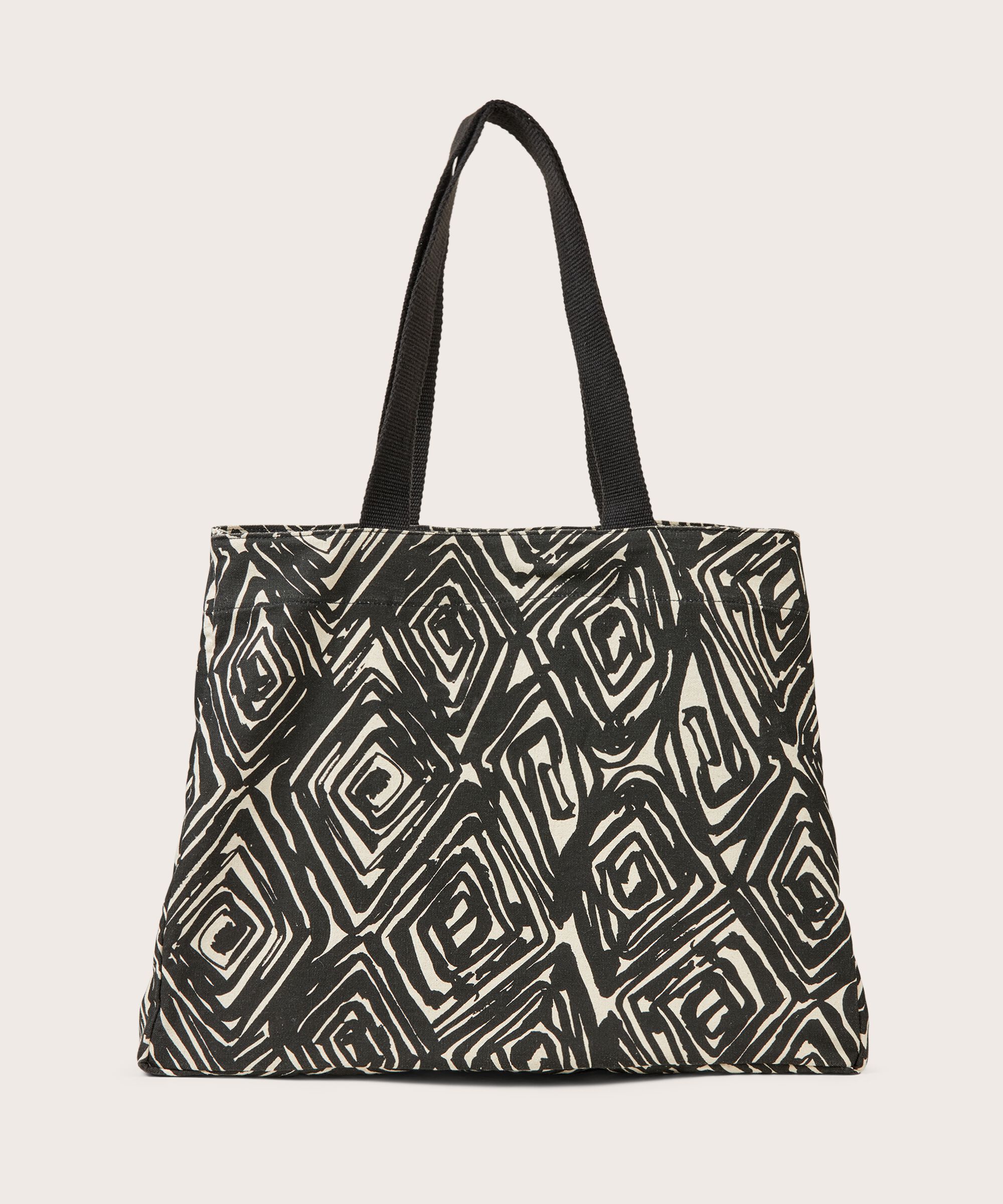 Rese Taske, Black