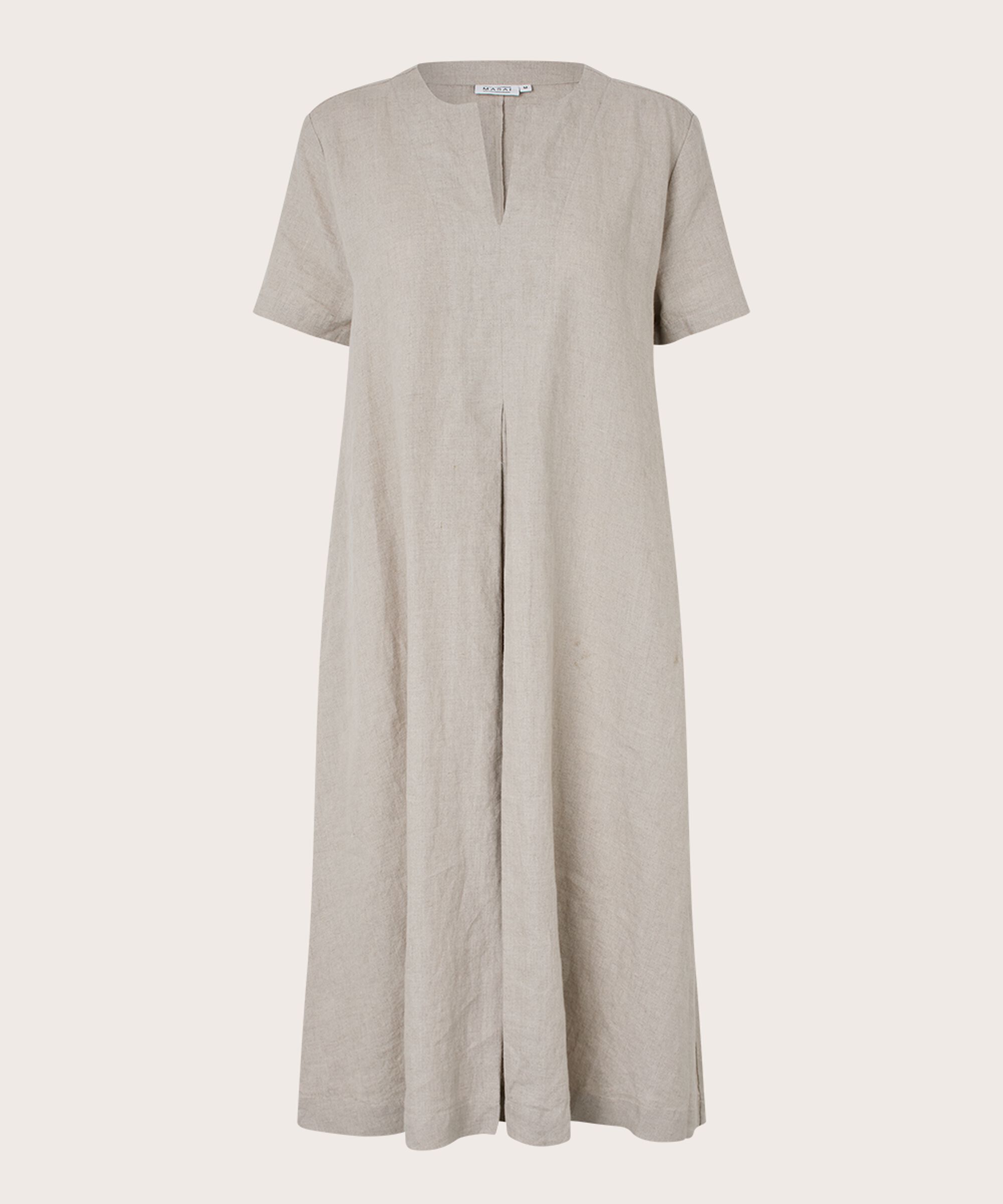 Nipani Kjole, Natural