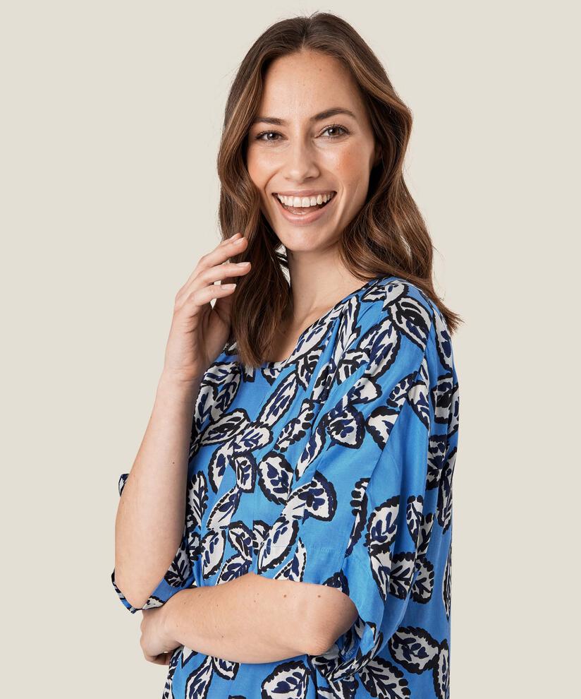 Nabi Kjole, Nebulas Blue
