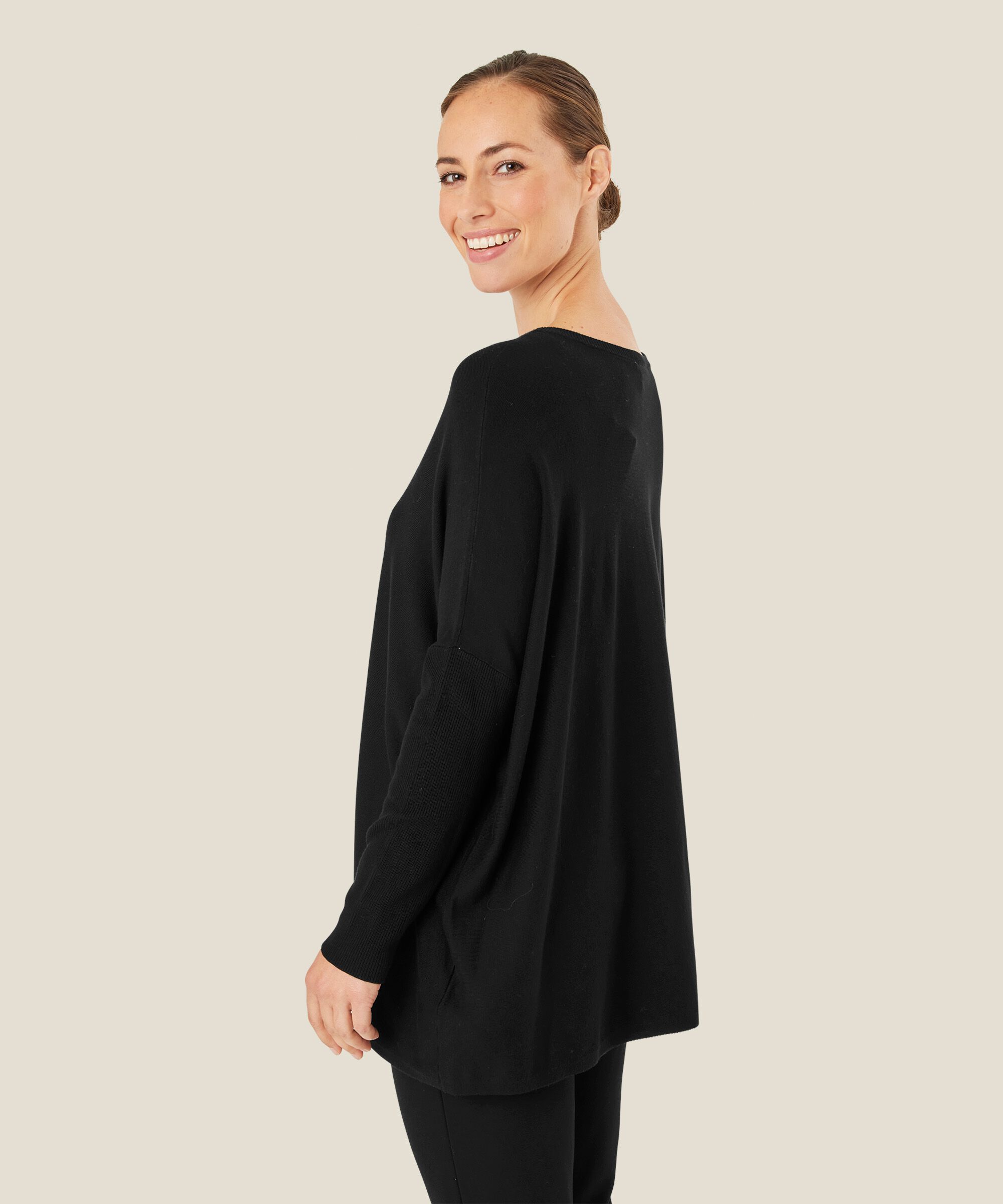 Fanasi Top, Black