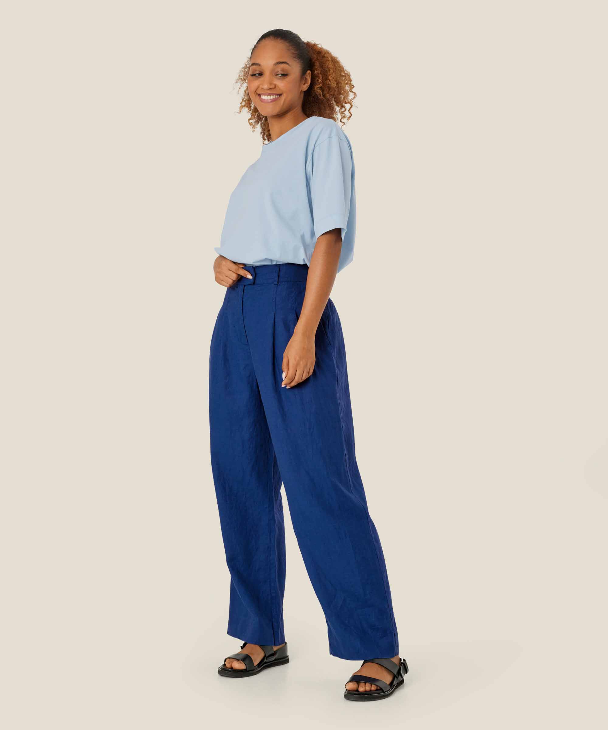 Perli Bukser, Navy Peony