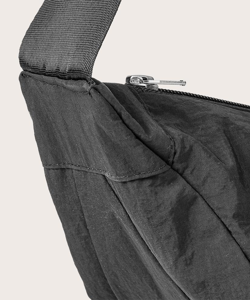 Ralli Taske, Black