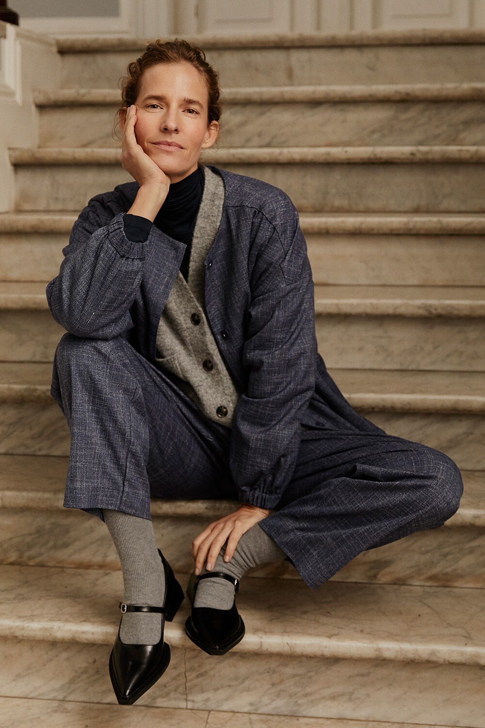 Jettana Jakke - Navy Blazer, Brooklyn JERSEY Top - Black, Philadelphia Bukser - Navy Blazer, Lexie Cardigan - Navy Blazer