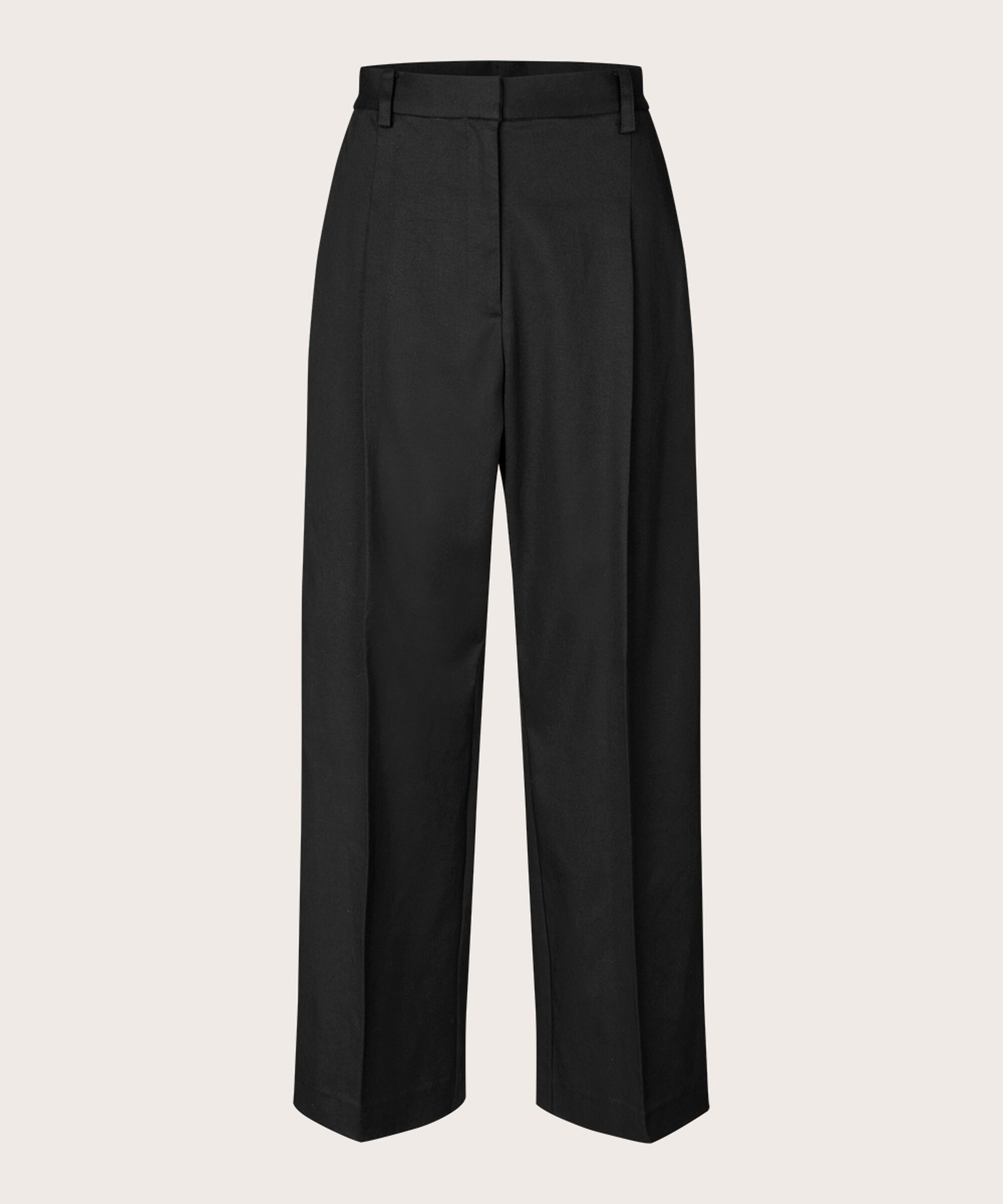 Pattigul Bukser, Black