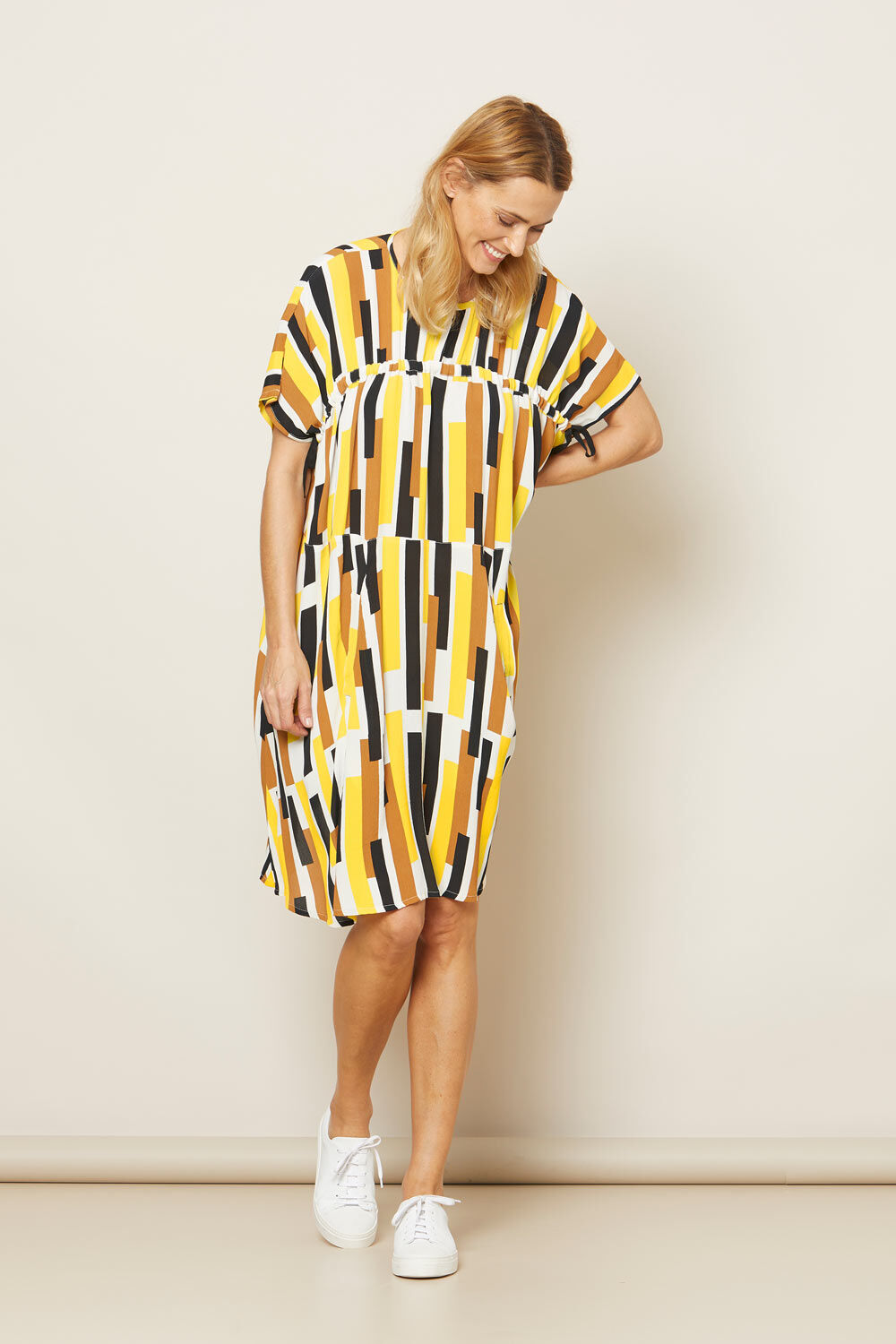 OANA KJOLE, Cream gold