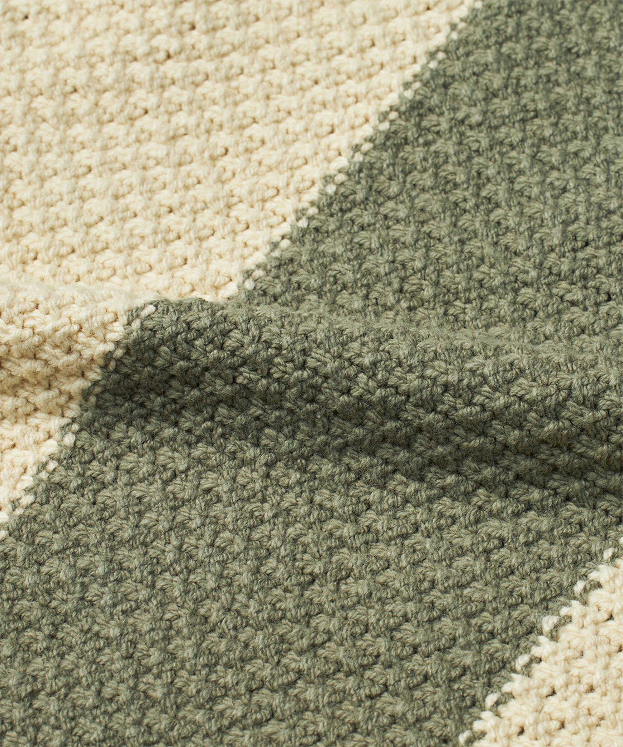 Fancy Top, D. Lichen Green