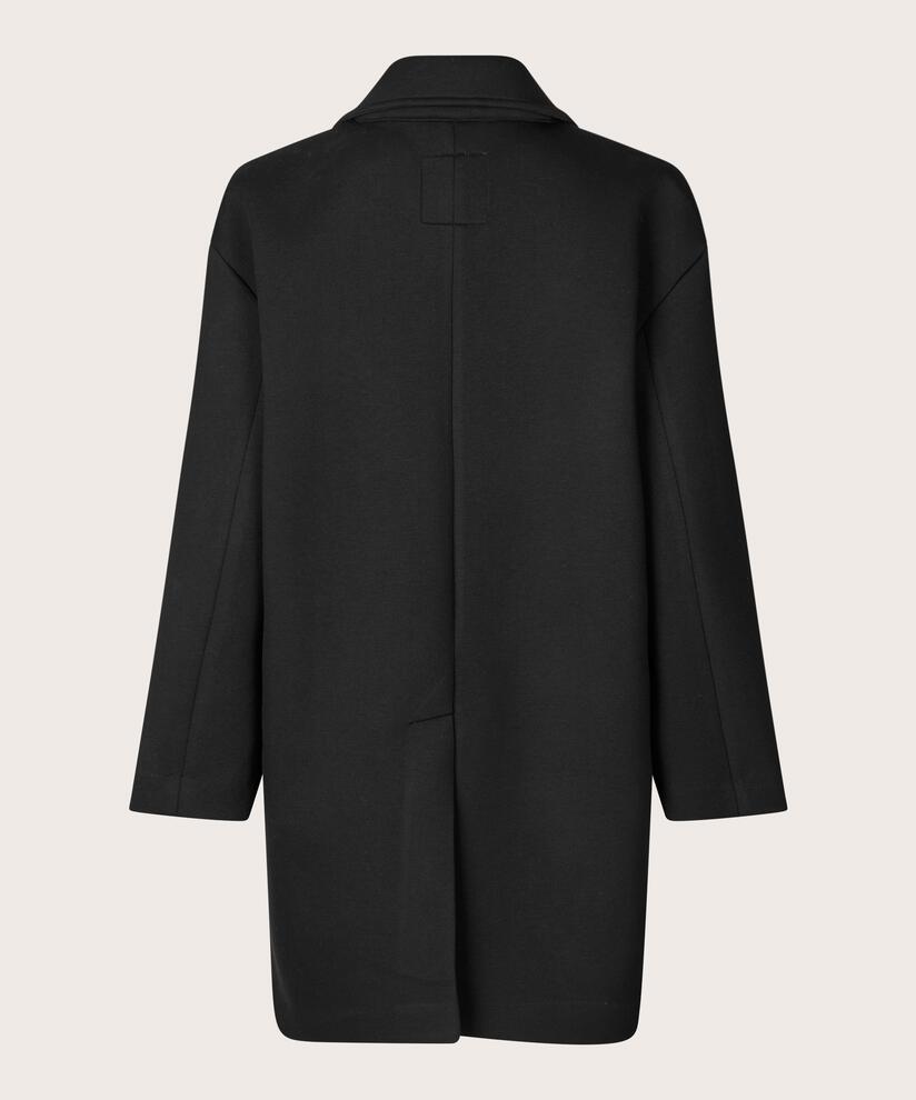 Tyni Frakke, Black