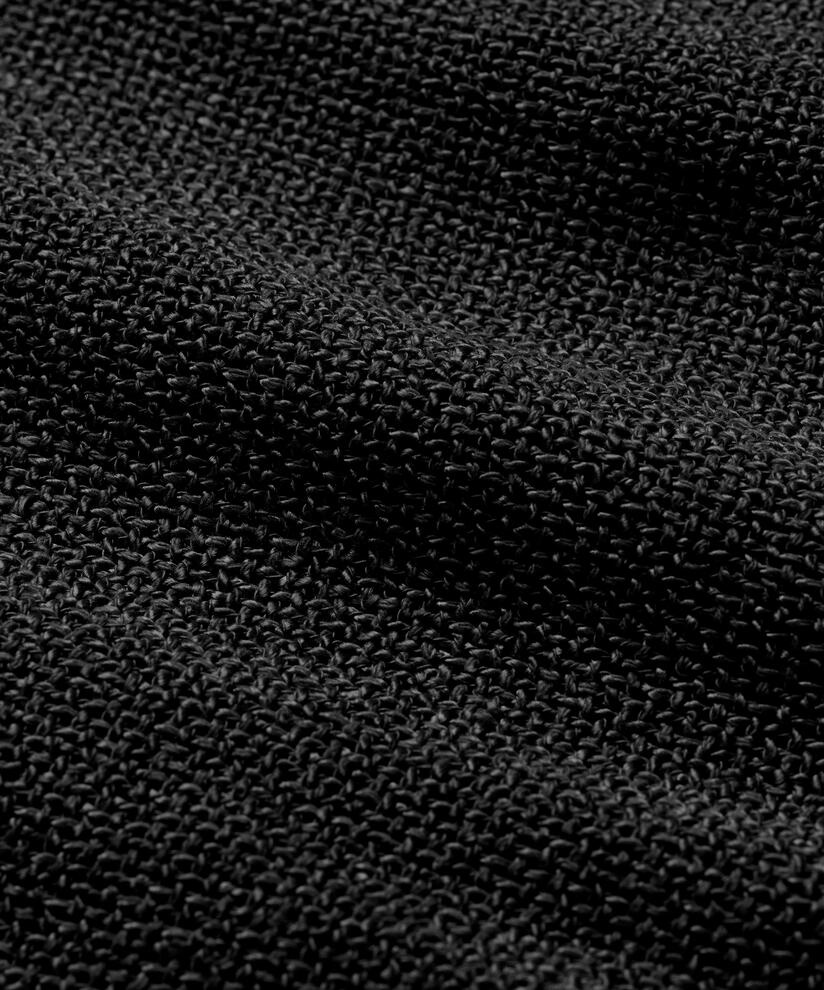 Jamie Jakke, Black
