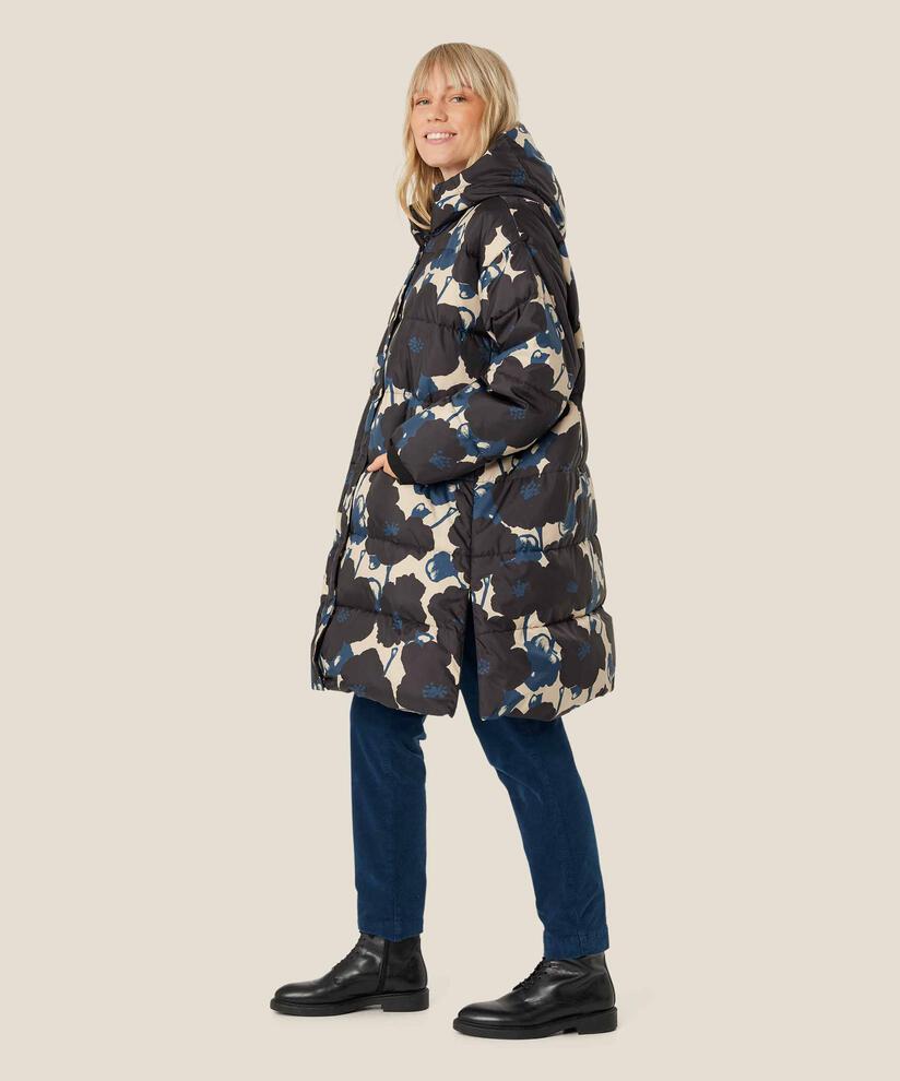 Thilde Dunfrakke, Moonlit Ocean