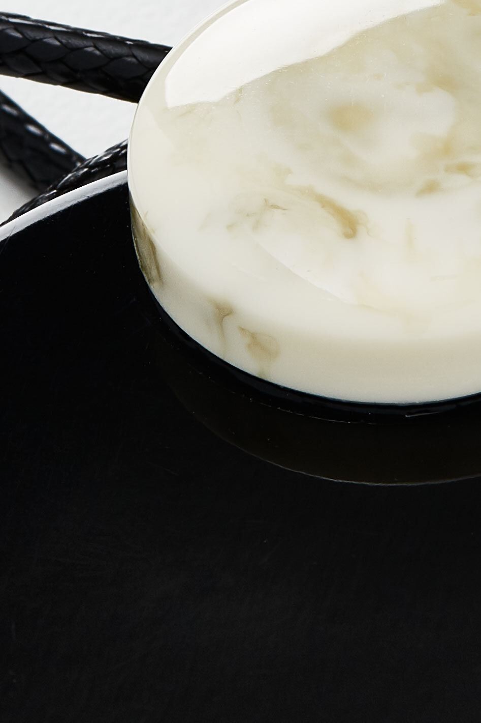 Radka halsk&aelig;de, Black