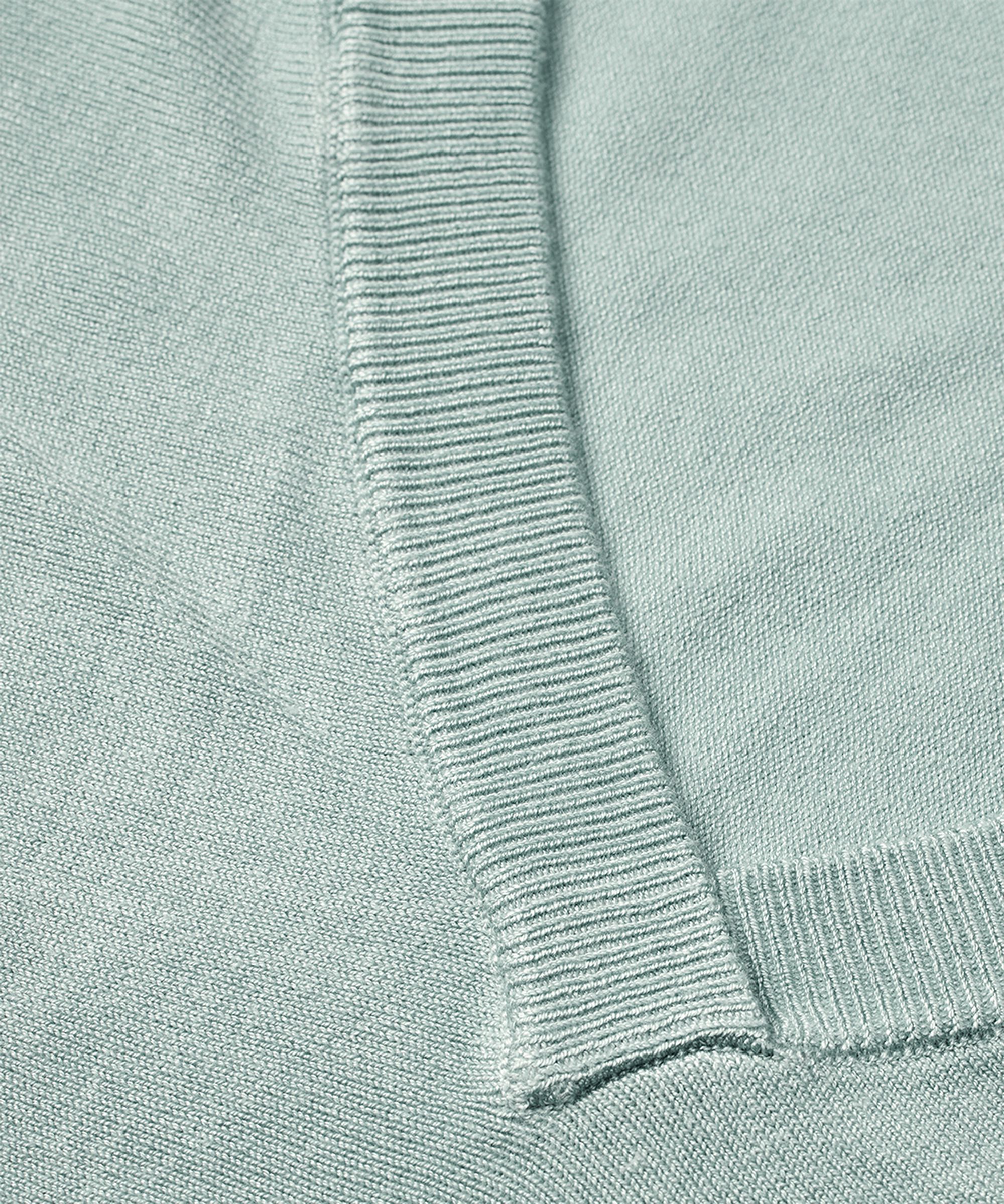Fronia Top, Ether