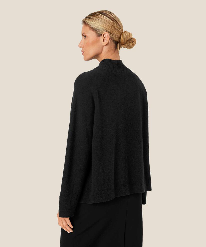 Fadeya Top, Black