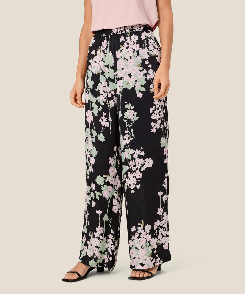 Parili Bukser, Pink Lady