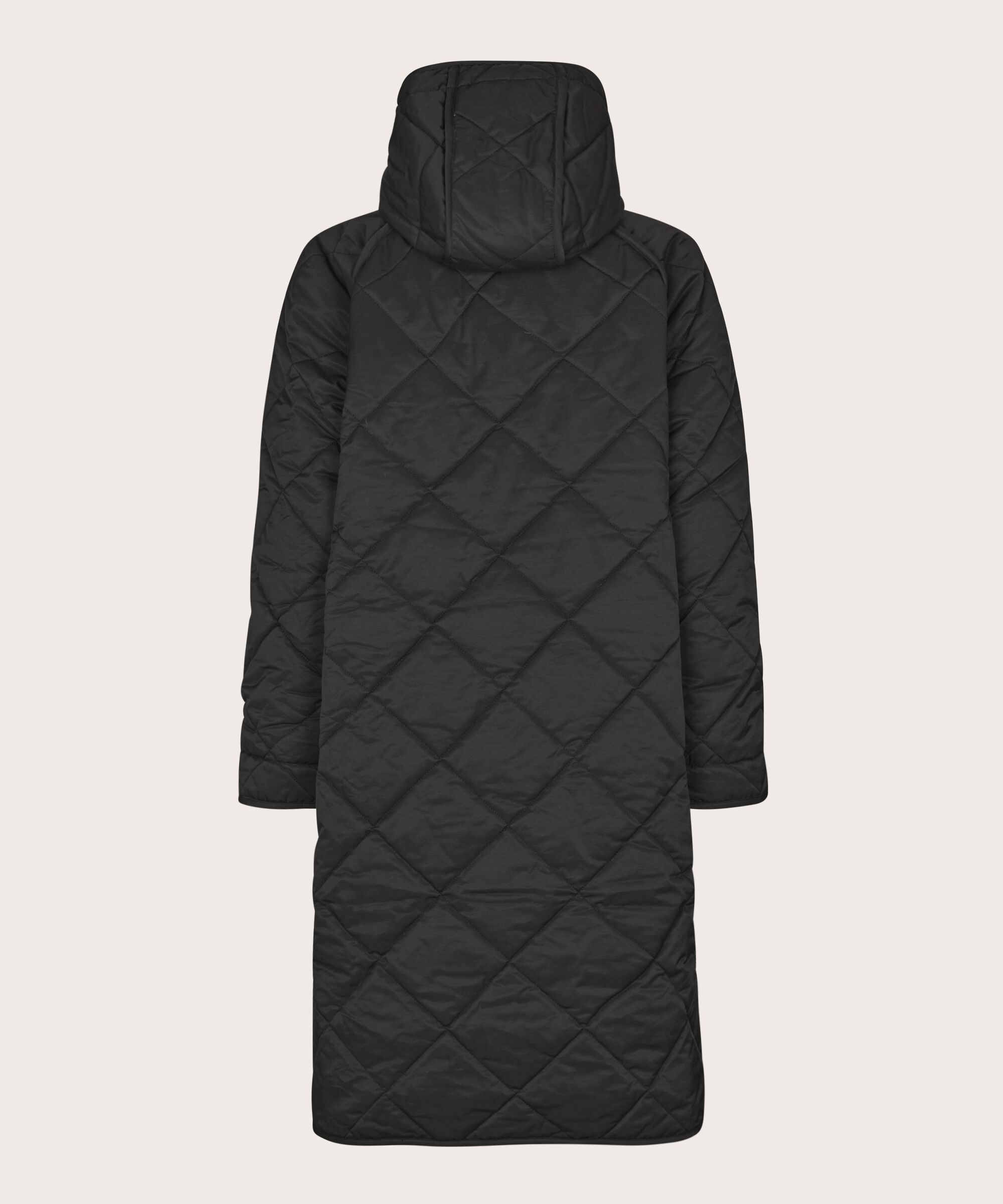 Tadea Frakke, Black