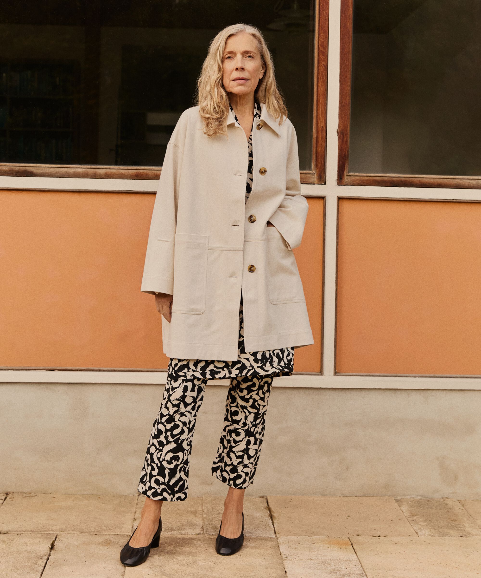 Teddie Frakke, Oyster White