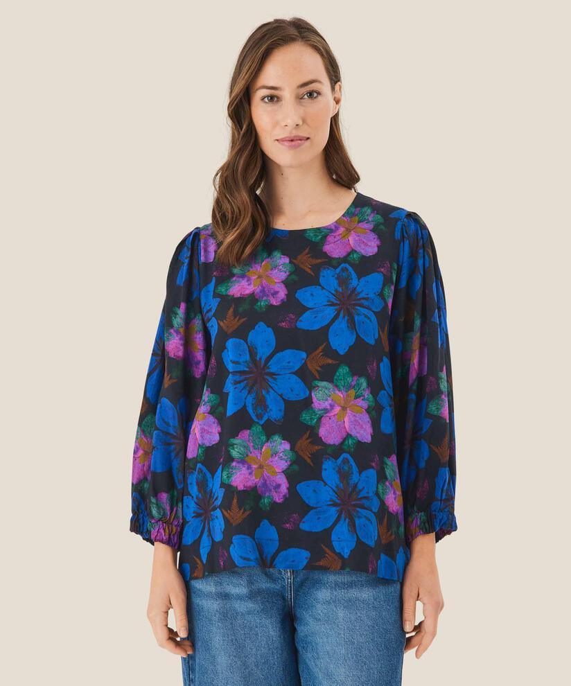 Brisa Top, Wild Aster