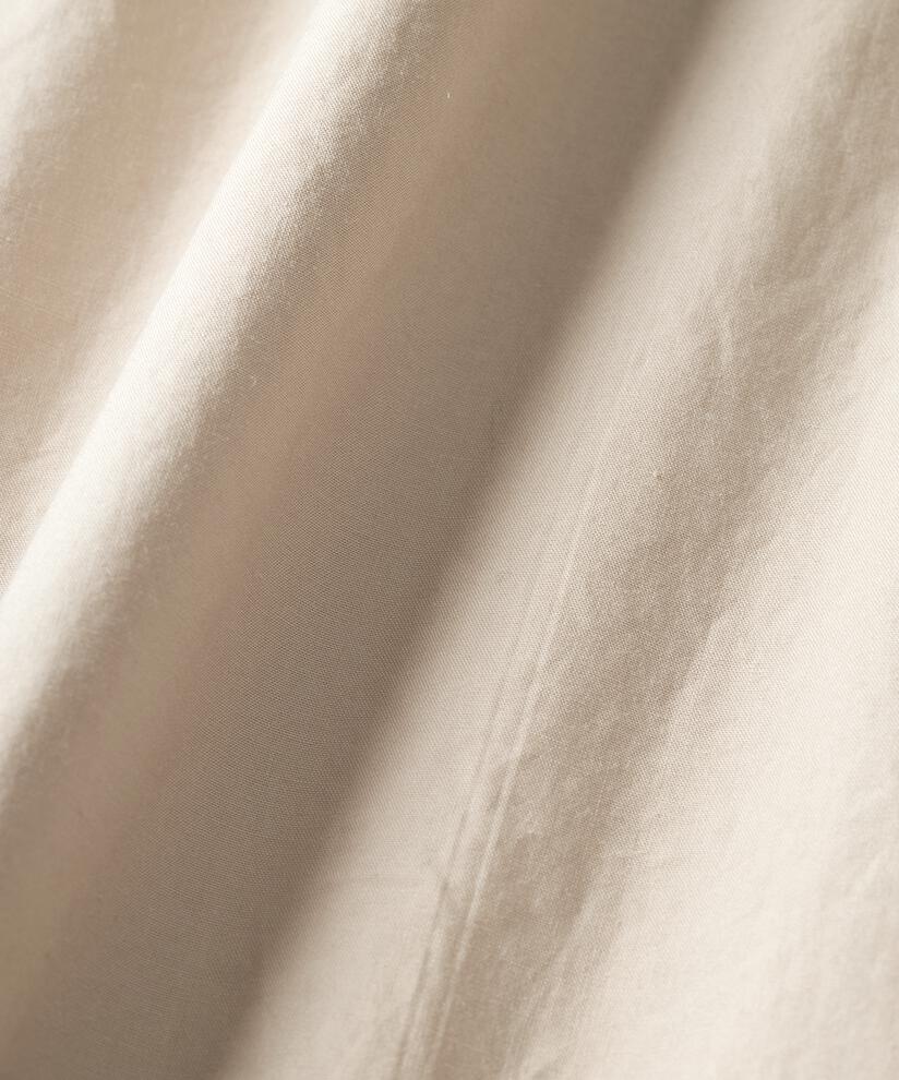 Portia Bukser, Plaza Taupe