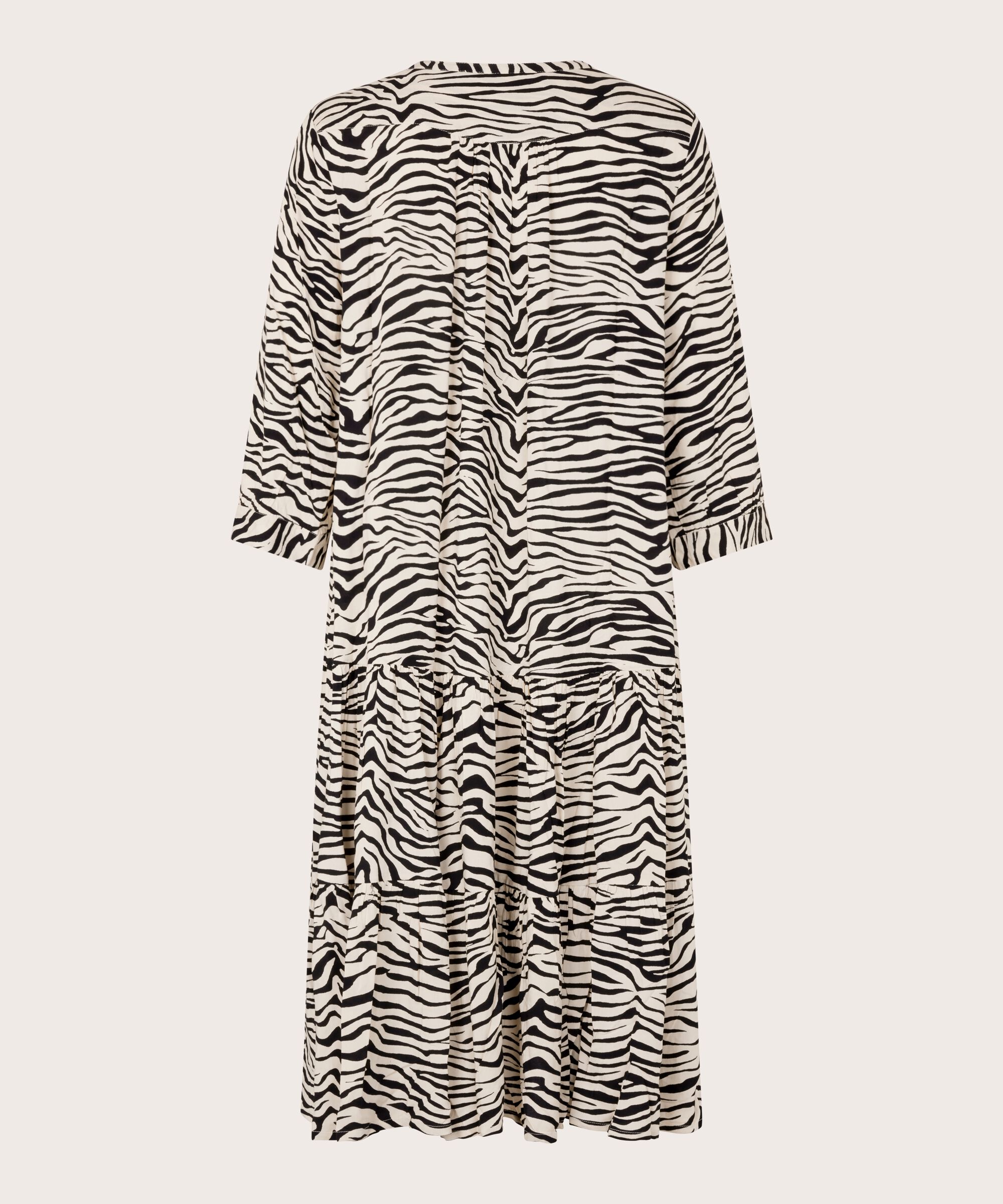 Nari Kjole, Whitecap