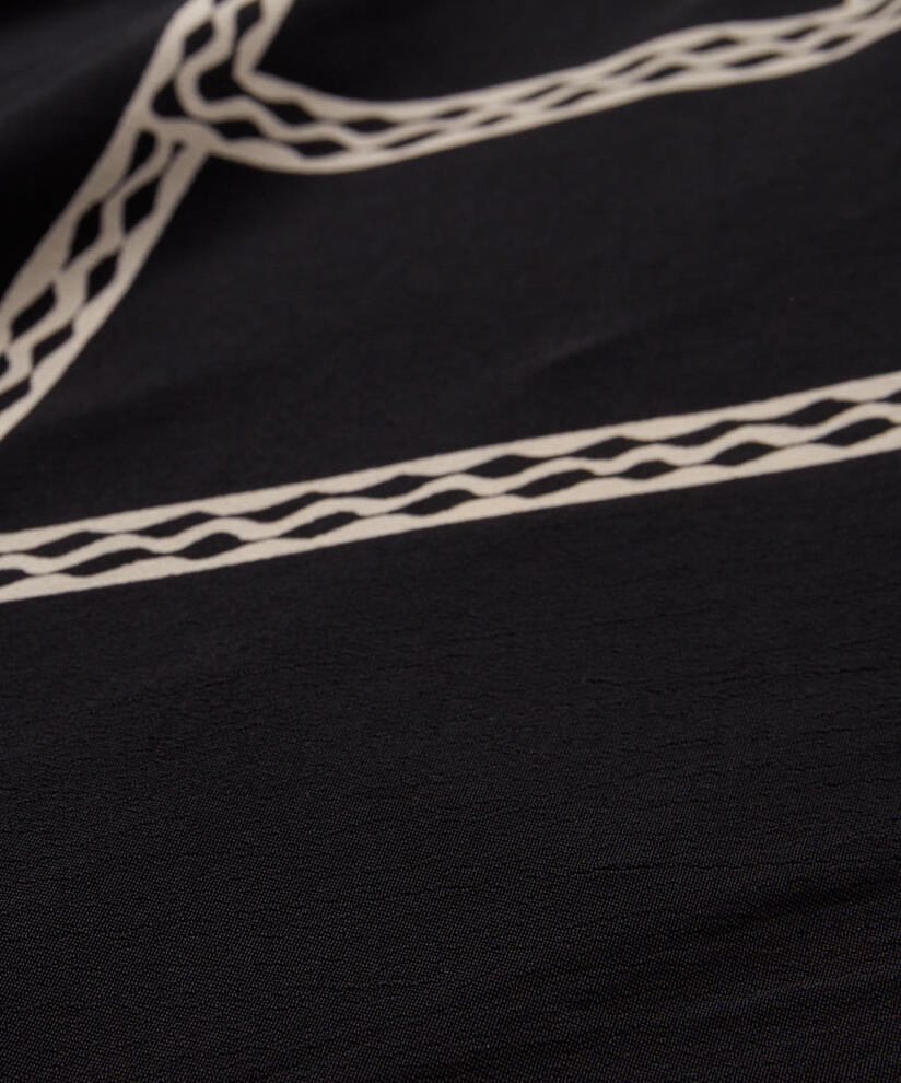 SYBILLA NEDERDEL, Black