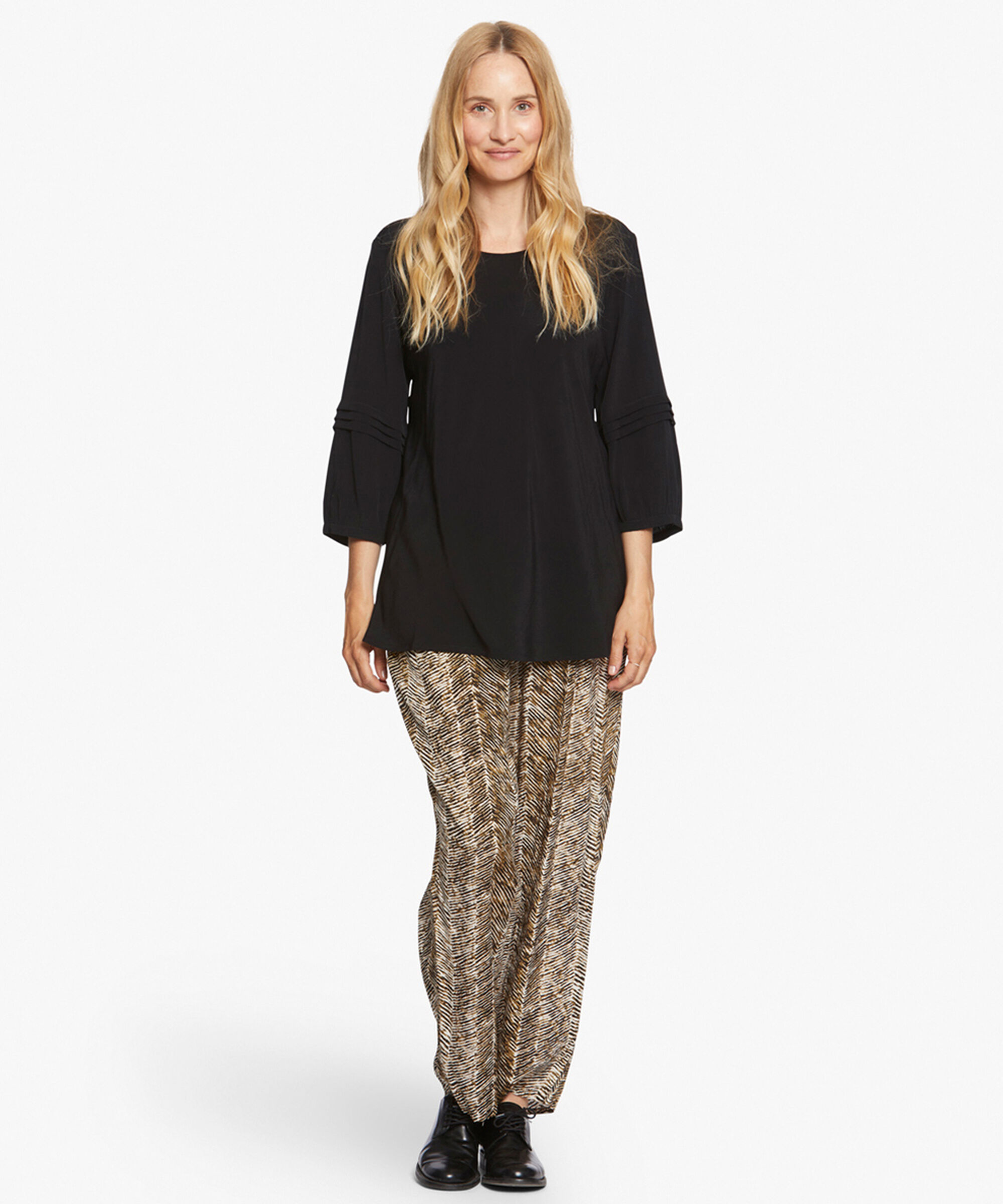 BEATE TOP, Black